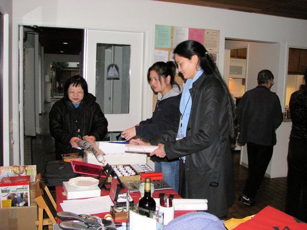 13e Setting up for Auction.JPG